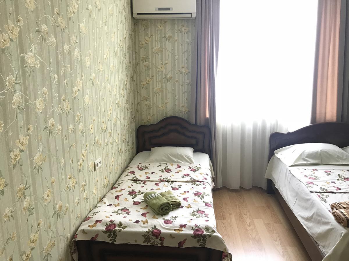Io Apartment Τυφλίδα Εξωτερικό φωτογραφία
